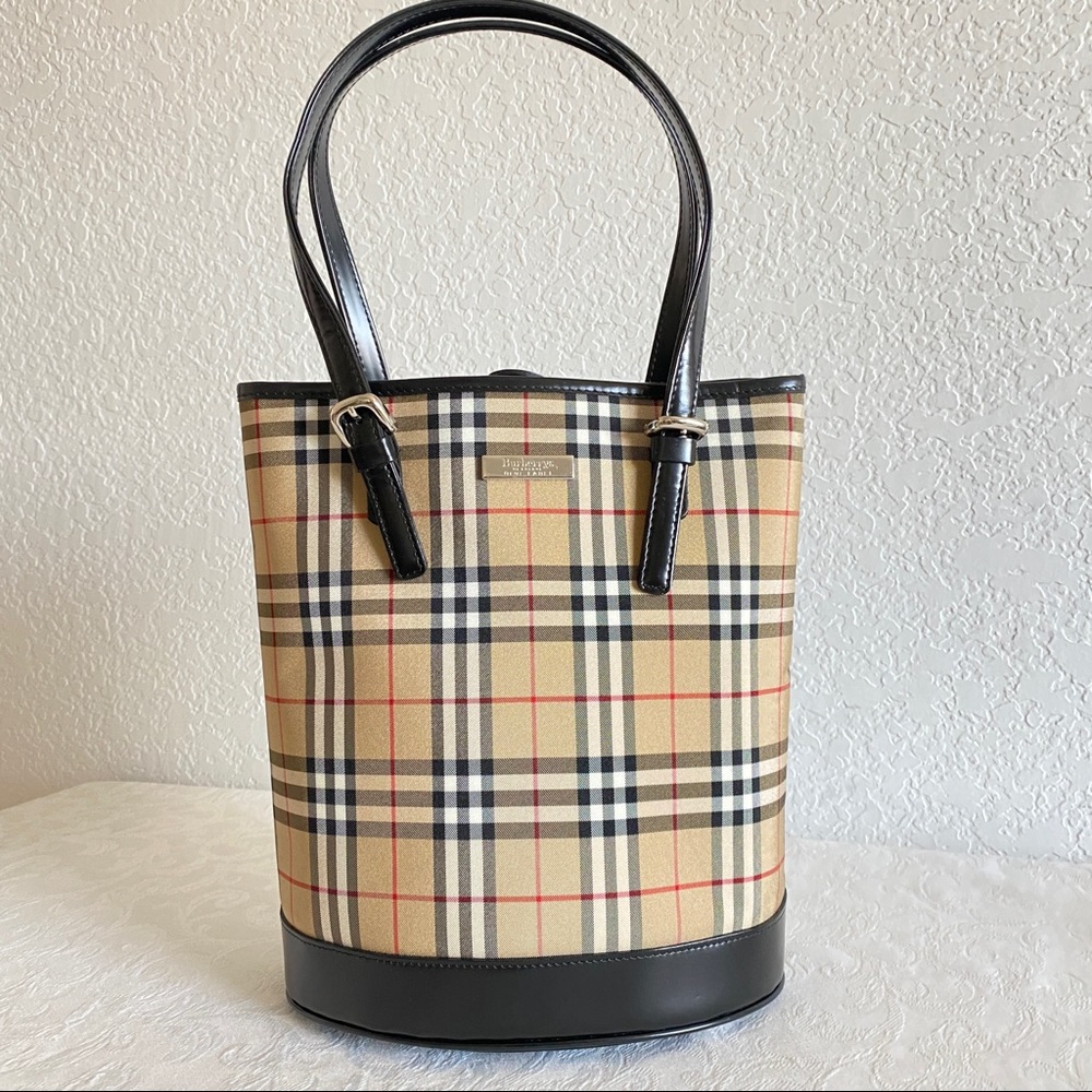 Burberry check tote